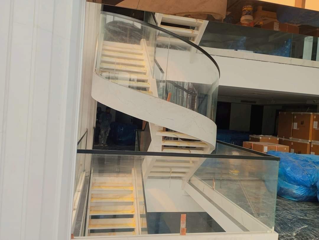 Glass Railing Stair - Image 3