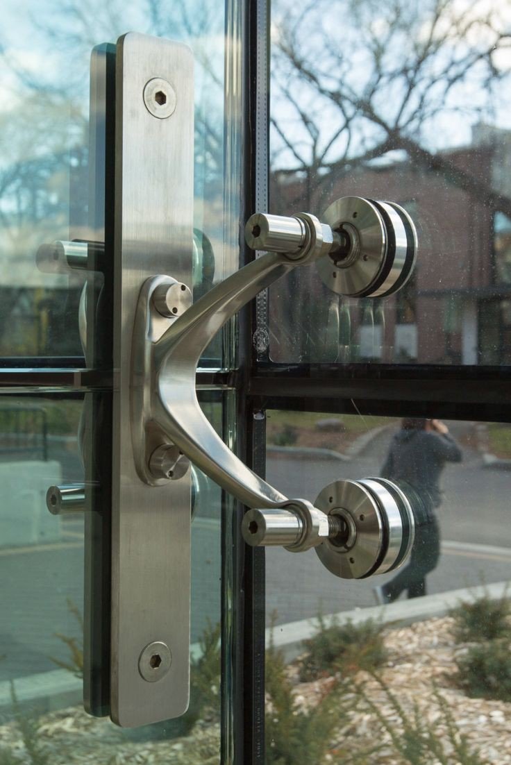 Spider Glass Pertition - Image 2